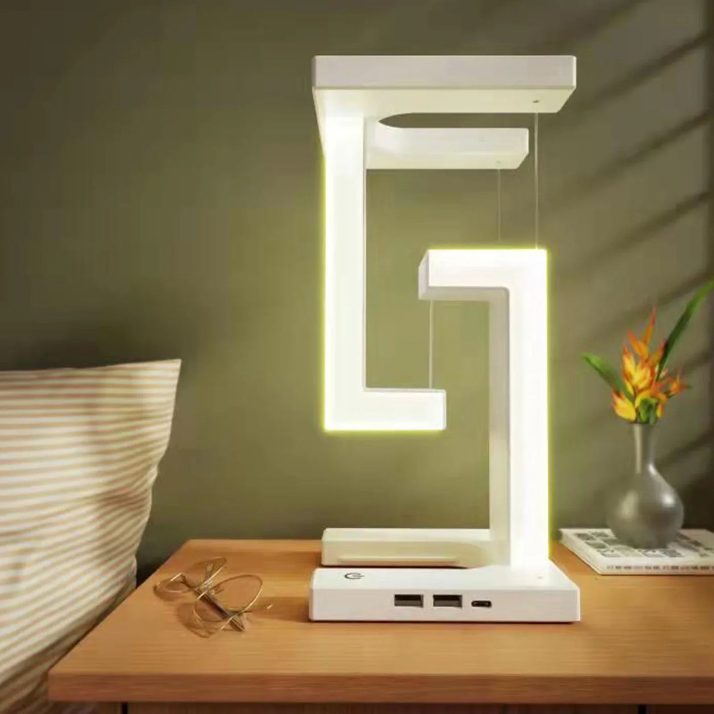 Anti-Gravity Table Light
